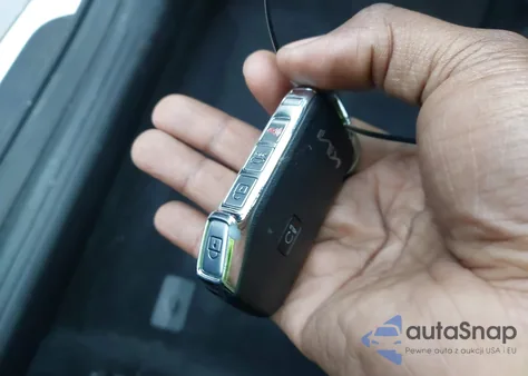 2022 Kia K5 Gt-Line from USA, damaged, VIN 5XXG64J28NG149461